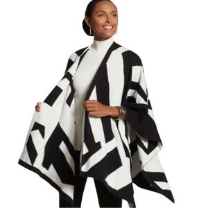 Chico's Women Abstract Geo Black White Ruana Open Front Knit Poncho Sweater EUC